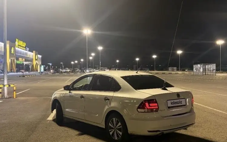 Volkswagen Polo 2015 года за 3 900 000 тг. в Актобе
