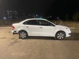 Volkswagen Polo 2015 годаүшін3 900 000 тг. в Актобе – фото 3