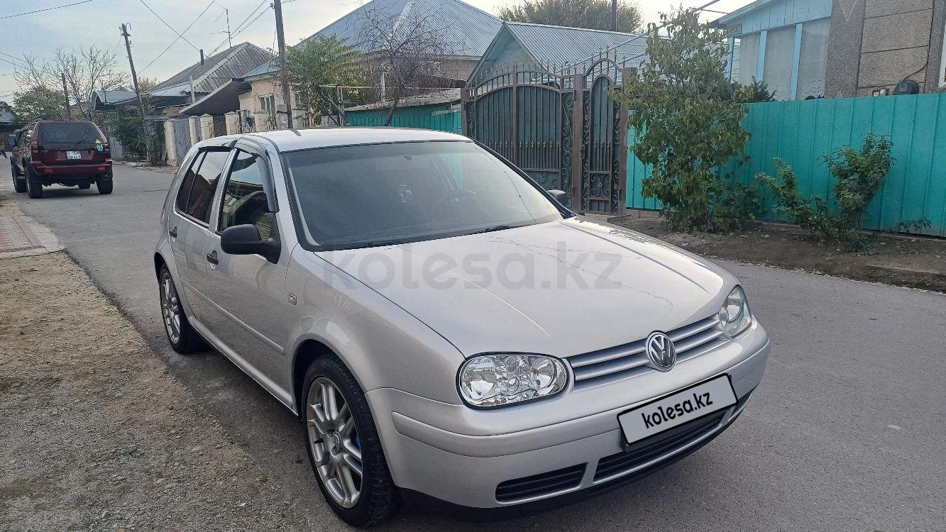 Volkswagen Golf 1999 г.