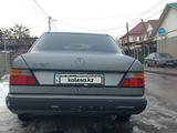 Mercedes-Benz E 230 1989 годаfor1 600 000 тг. в Алматы – фото 3