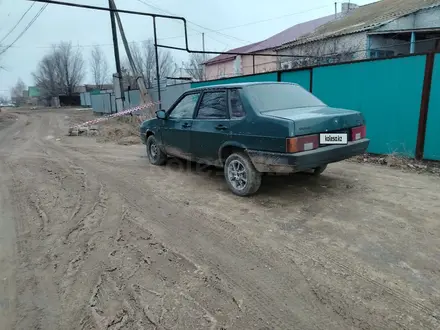 ВАЗ (Lada) 21099 2000 года за 900 000 тг. в Уральск – фото 2