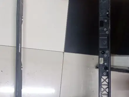 Телевизор рамка радиатора экран за 5 500 тг. в Астана