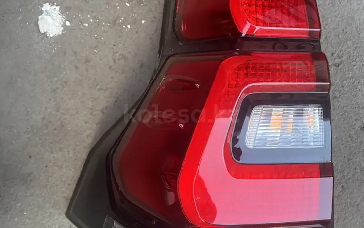 Toyota prado задний фонарь за 65 863 тг. в Алматы