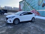 Hyundai Accent 2021 года за 8 350 000 тг. в Алматы – фото 2