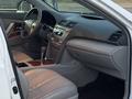 Toyota Camry 2010 годаүшін5 700 000 тг. в Актобе – фото 18