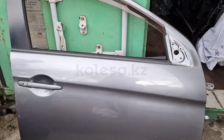 Дверь передняя правая на мицубиси ASX за 200 000 тг. в Алматы