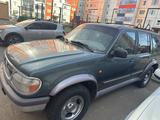 Ford Explorer 1996 годаүшін3 700 000 тг. в Уральск – фото 4