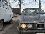 BMW 520 1990 года за 1 100 000 тг. в Усть-Каменогорск – фото 5