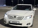Toyota Camry 2008 года за 4 900 000 тг. в Актобе