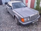 Mercedes-Benz E 200 1989 годаүшін1 490 000 тг. в Павлодар – фото 2