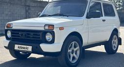 ВАЗ (Lada) Lada 2121 2019 года за 3 200 000 тг. в Алматы – фото 2