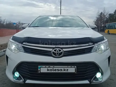 Toyota Camry 2015 года за 12 200 000 тг. в Аксу