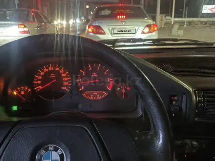 BMW 525 1993 года за 3 200 000 тг. в Актобе – фото 3