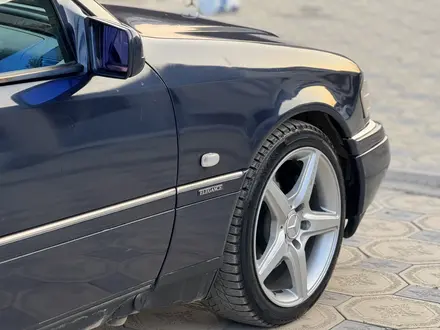 Mercedes-Benz C 280 1995 года за 2 500 000 тг. в Алматы – фото 3