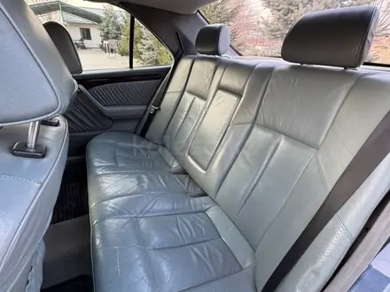 Mercedes-Benz C 280 1995 года за 2 500 000 тг. в Алматы – фото 13