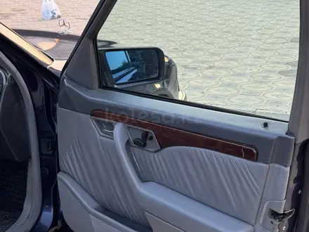 Mercedes-Benz C 280 1995 года за 2 500 000 тг. в Алматы – фото 14