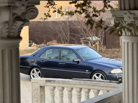 Mercedes-Benz C 280 1995 года за 2 500 000 тг. в Алматы – фото 19