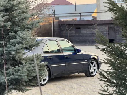 Mercedes-Benz C 280 1995 года за 2 500 000 тг. в Алматы – фото 2