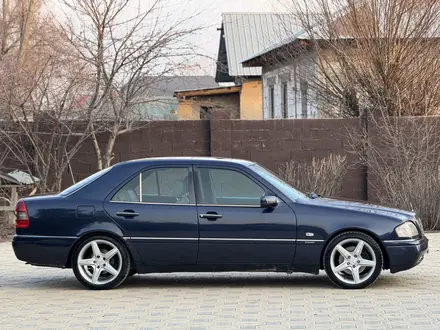 Mercedes-Benz C 280 1995 года за 2 500 000 тг. в Алматы