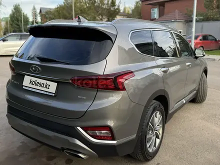 Hyundai Santa Fe 2020 года за 13 750 000 тг. в Астана – фото 7