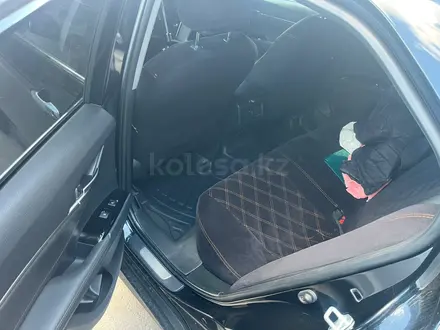 Toyota Camry 2019 года за 15 000 000 тг. в Семей – фото 7