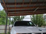 BMW 725 1990 года за 1 700 000 тг. в Алматы – фото 4