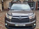 Toyota Highlander 2014 года за 15 800 000 тг. в Алматы
