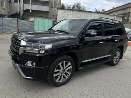 Toyota Land Cruiser 2017 года за 29 500 000 тг. в Костанай