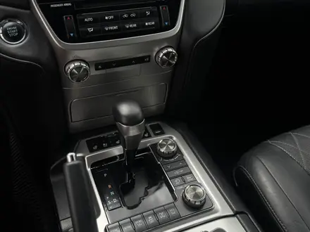 Toyota Land Cruiser 2017 года за 29 500 000 тг. в Костанай – фото 16