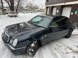 Mercedes-Benz E 320 1999 года за 5 000 000 тг. в Алматы – фото 4