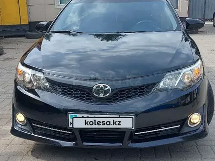 Toyota Camry 2012 года за 10 000 000 тг. в Усть-Каменогорск – фото 2