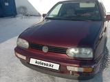 Volkswagen Golf 1995 годаүшін1 700 000 тг. в Астана