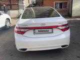 Hyundai Grandeur 2012 года за 7 500 000 тг. в Астана – фото 2