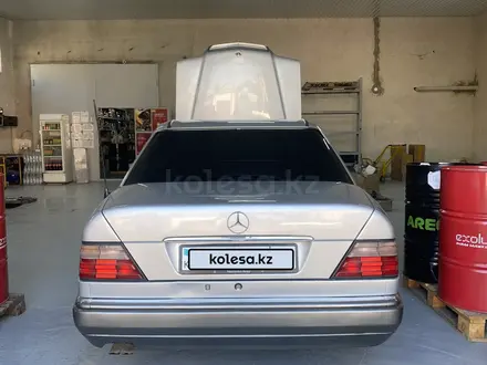 Mercedes-Benz E 280 1995 года за 3 000 000 тг. в Кызылорда – фото 9