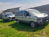 Hyundai Starex 2006 года за 1 400 000 тг. в Шымкент – фото 3