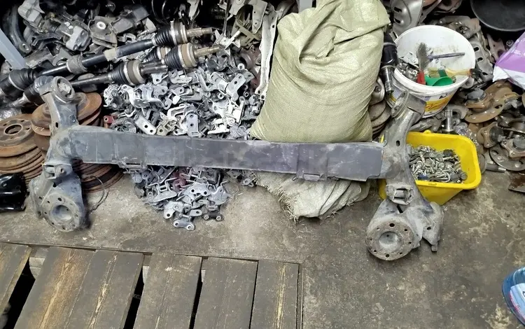 Балка задняя за 120 000 тг. в Алматы