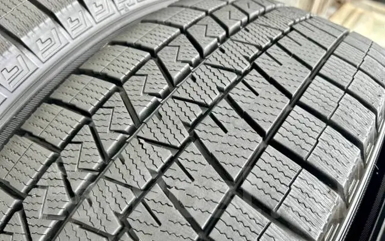 245/40R20 Winter Maxx WM03 99T Dunlop за 99 000 тг. в Алматы