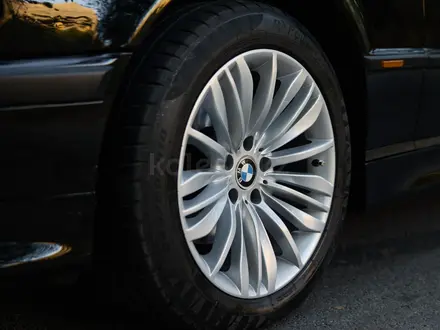 BMW 730 2000 года за 4 700 000 тг. в Алматы – фото 28