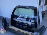 Задний бампер крышка багажника Land Cruiser Prado за 45 000 тг. в Алматы – фото 4