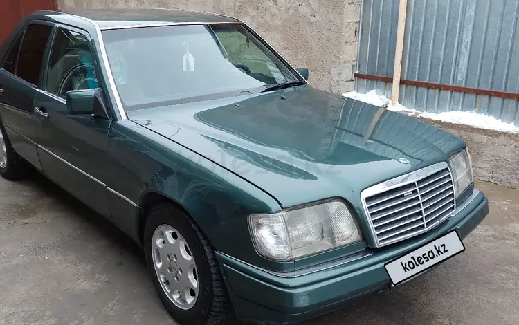 Mercedes-Benz E 200 1995 года за 2 150 000 тг. в Шымкент