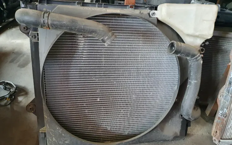 Диффузор радиатора Land Rover за 50 000 тг. в Алматы