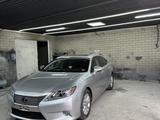 Lexus ES 300h 2013 года за 7 000 000 тг. в Шымкент – фото 2