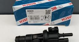 Клапан вентиляции топливного бака BMW G Series за 39 500 тг. в Алматы