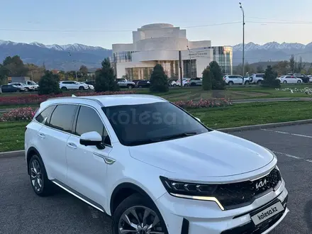 Kia Sorento 2022 года за 18 700 000 тг. в Алматы – фото 2