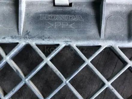 Решетка радиатора на Хонда Элемент за 18 000 тг. в Караганда – фото 4
