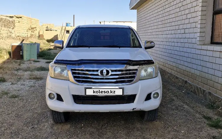 Toyota Hilux 2012 годаfor10 000 000 тг. в Актау