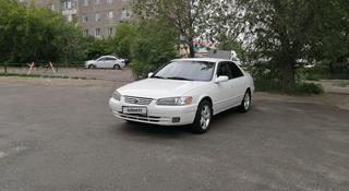 Toyota Camry 1998 годаүшін3 900 000 тг. в Семей