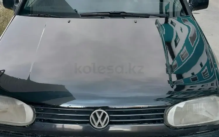 Volkswagen Golf 1998 годаүшін1 200 000 тг. в Тараз