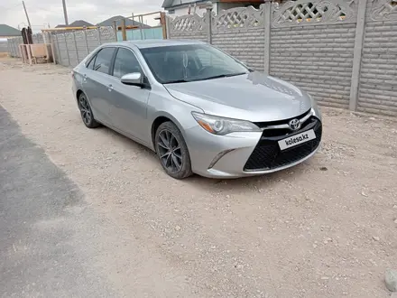 Toyota Camry 2015 года за 9 000 000 тг. в Тараз – фото 2