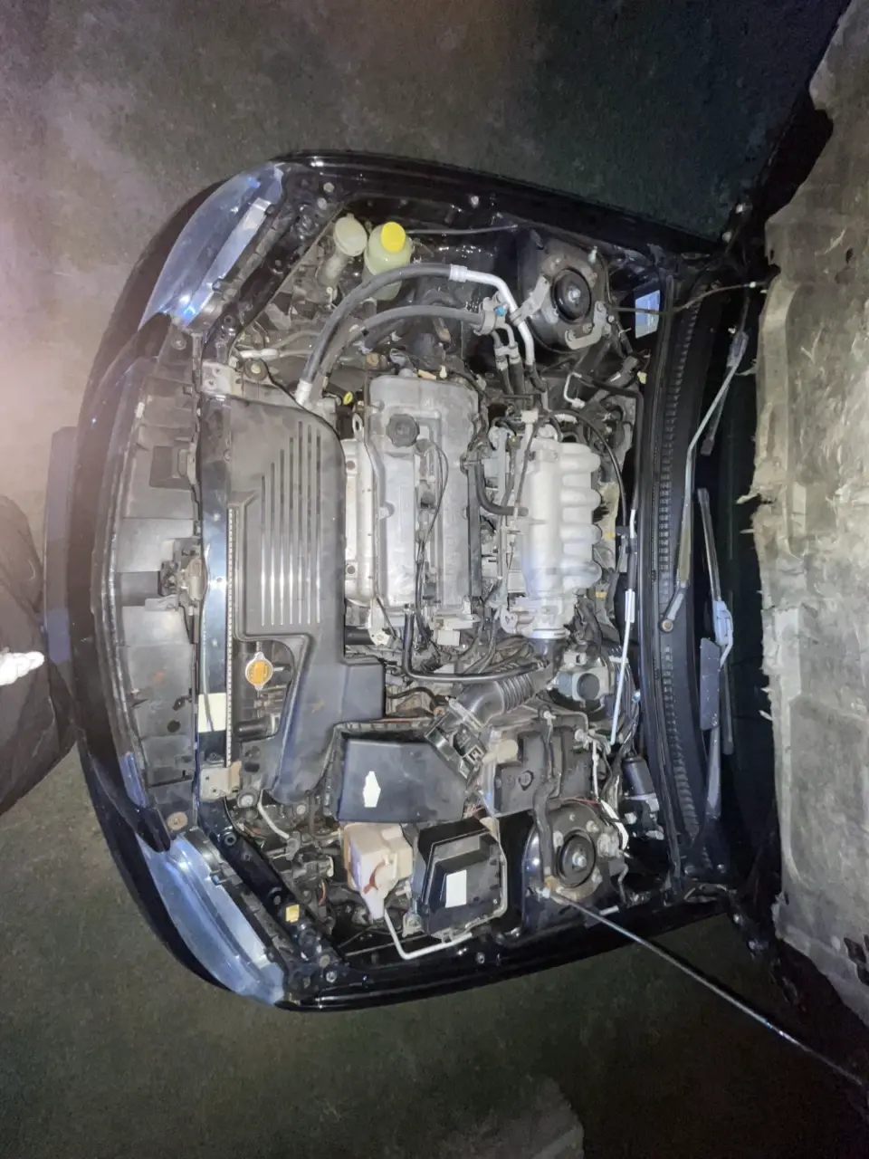 Mazda 323, 2000